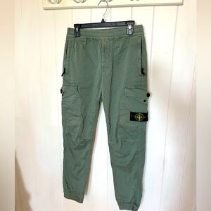 Stone Island. Tapered Jogger. Green